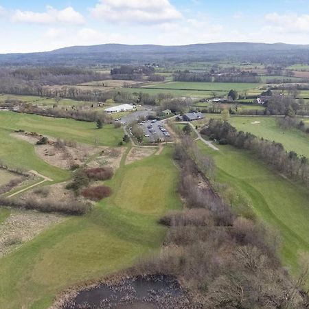 Eden Lodge Retreat Crosby  Екстер'єр фото