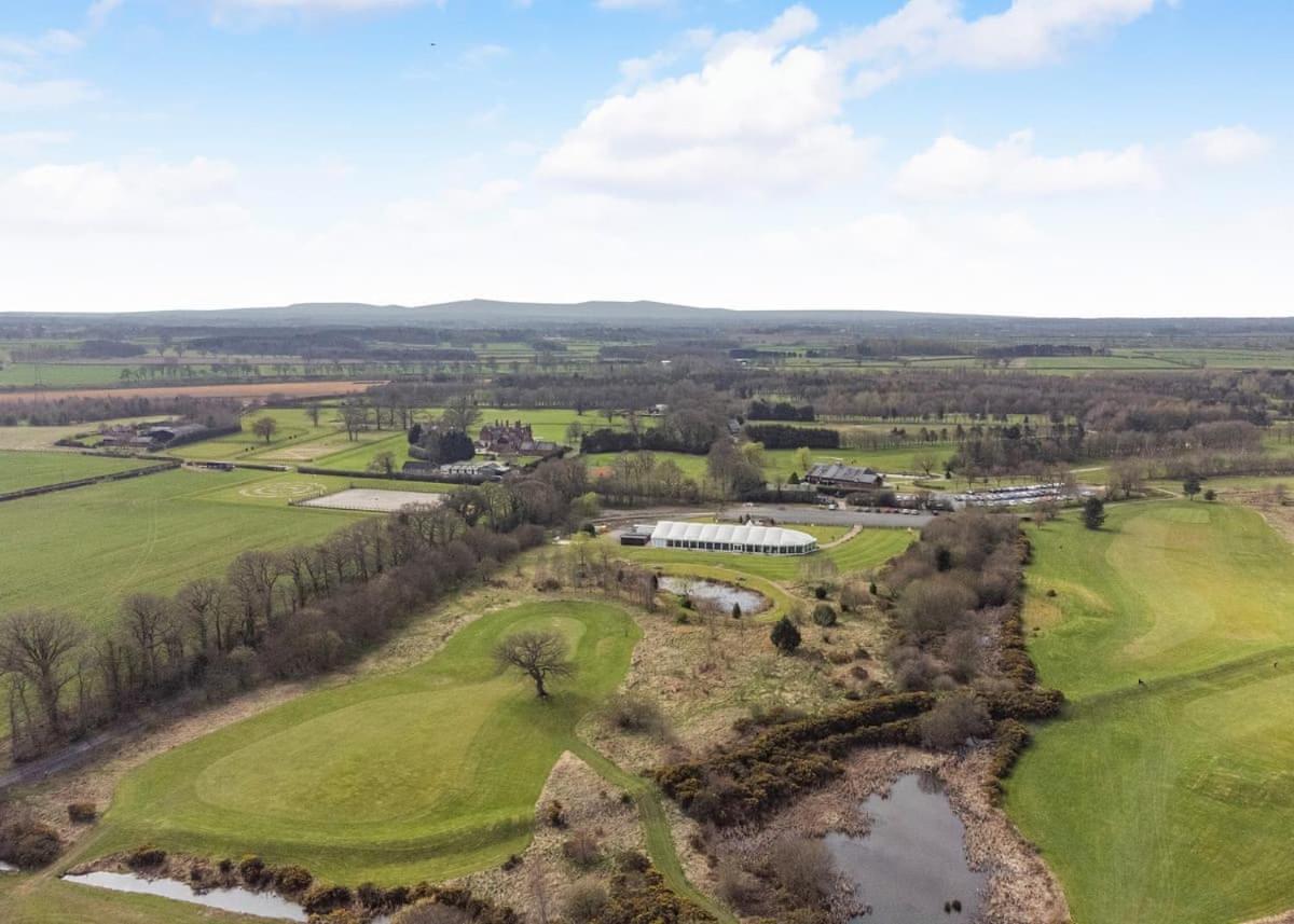 Eden Lodge Retreat Crosby  Екстер'єр фото