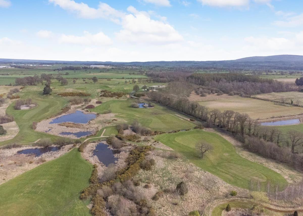 Eden Lodge Retreat Crosby  Екстер'єр фото